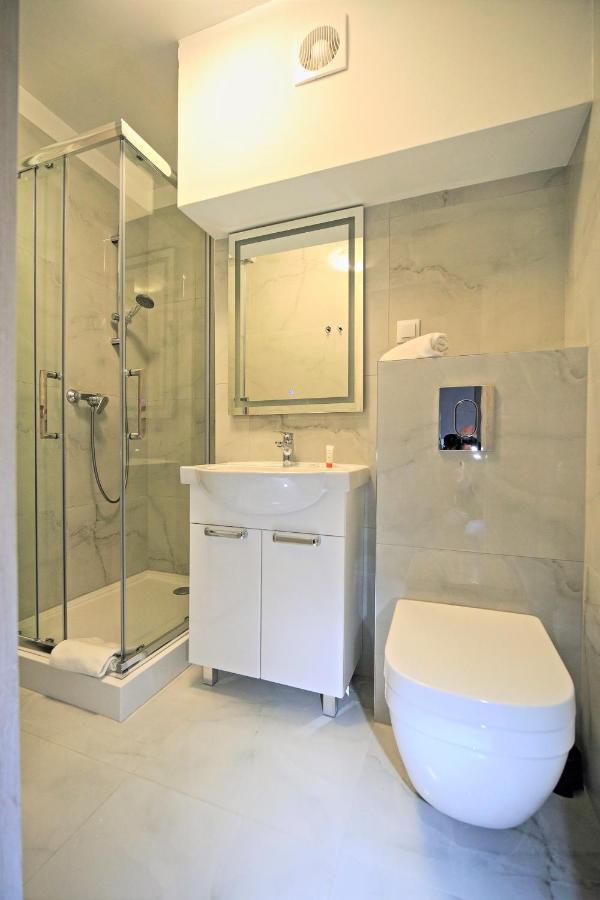 Apartament Swietojanska Przy Nabrzezu By Noclegi Renters Gdynia Exterior foto