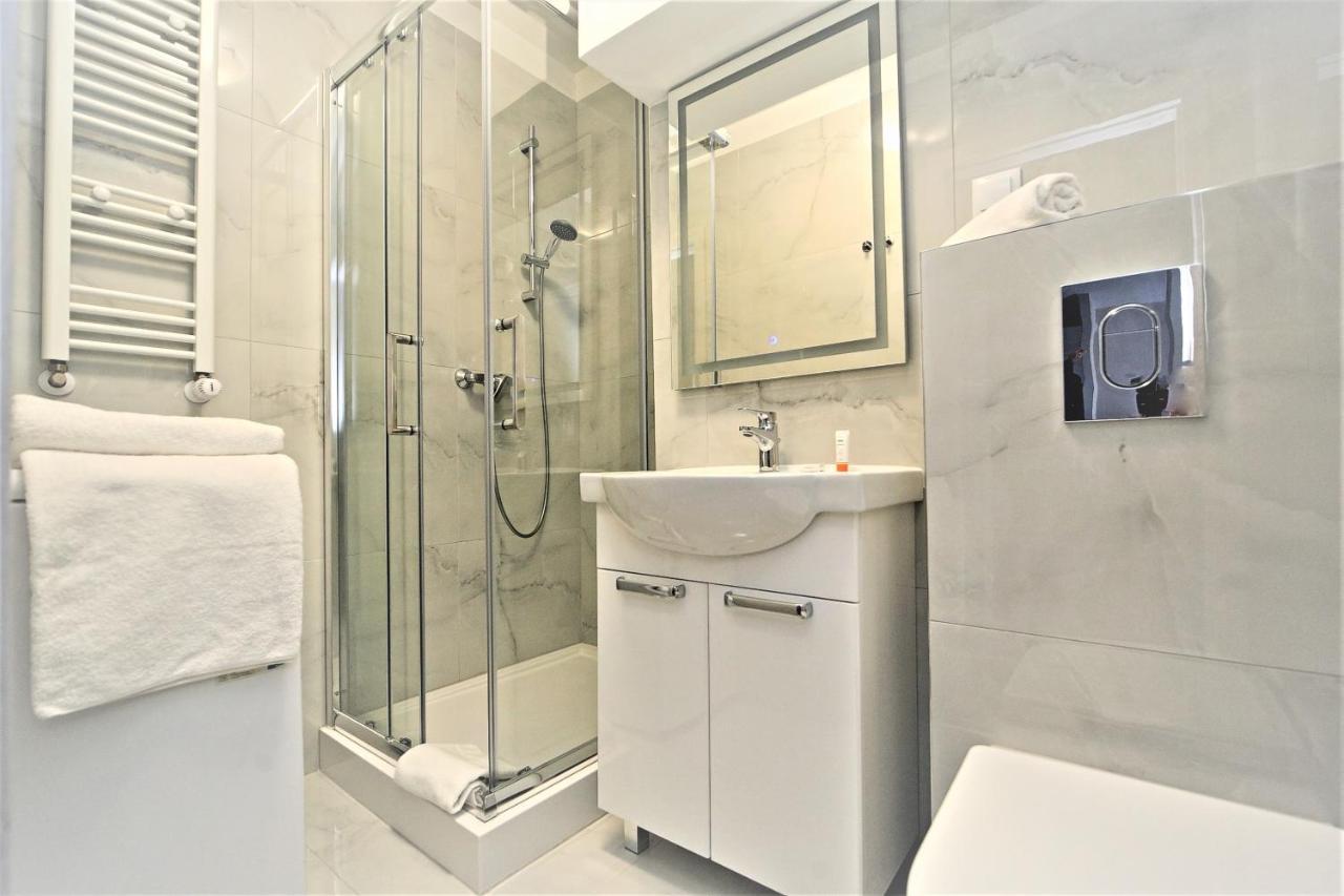 Apartament Swietojanska Przy Nabrzezu By Noclegi Renters Gdynia Exterior foto